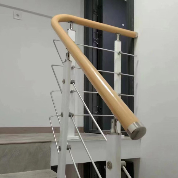 鋼木樓梯